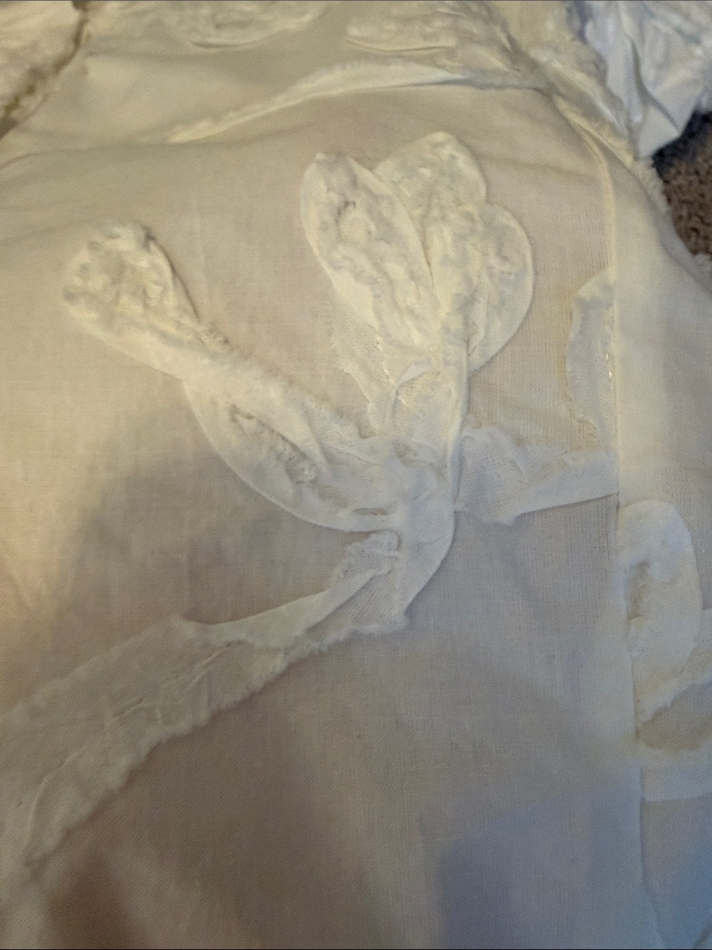 entro White Floral Embroidered Ruffle Sleeve Button-Front Blouse - Picture 6 of 13